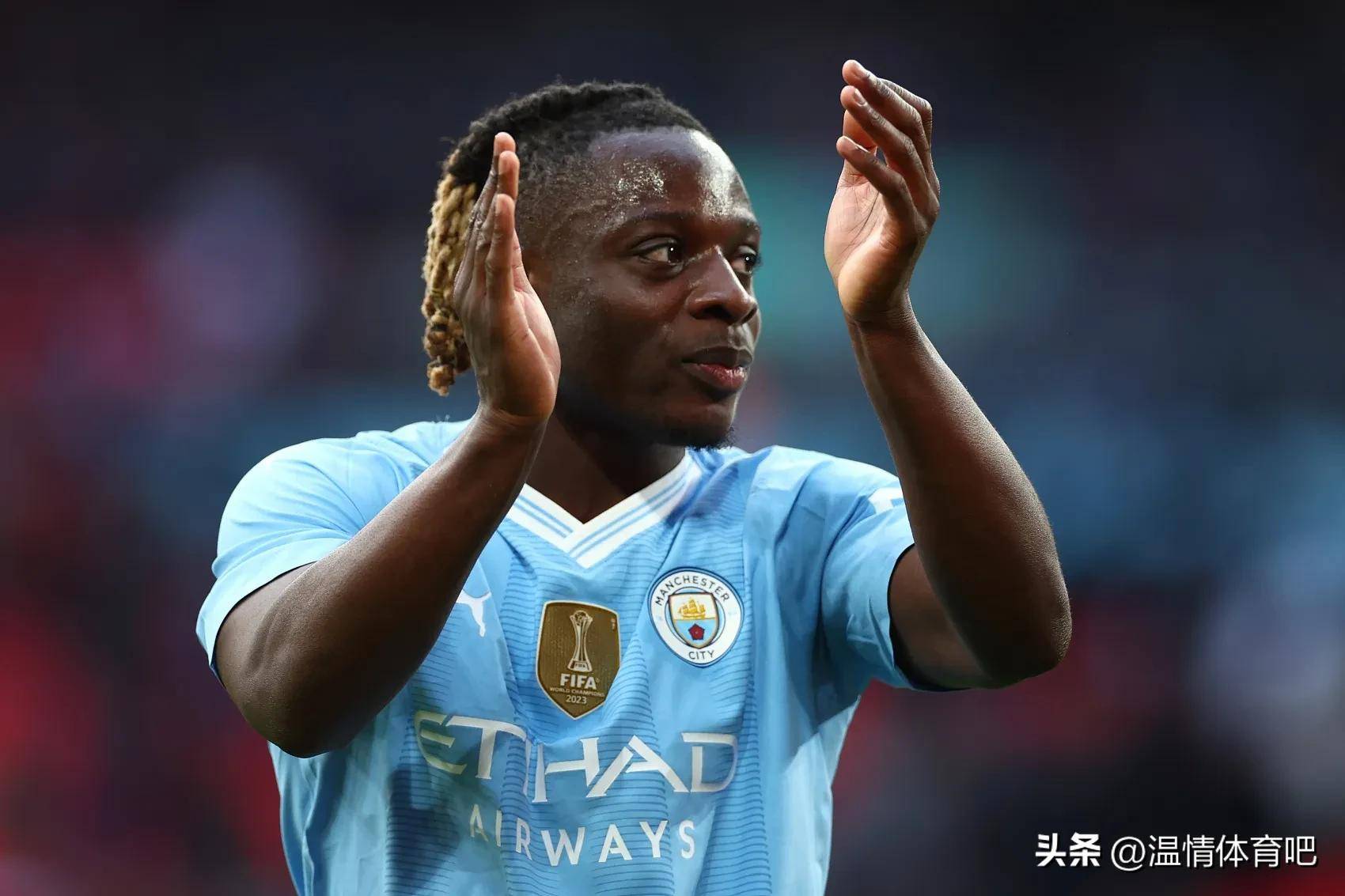 爱游戏官方入口关于那不勒斯训练开放日，今晚迎来里程碑引欢呼，NBA总决赛在即，纪律约束更严格的信息